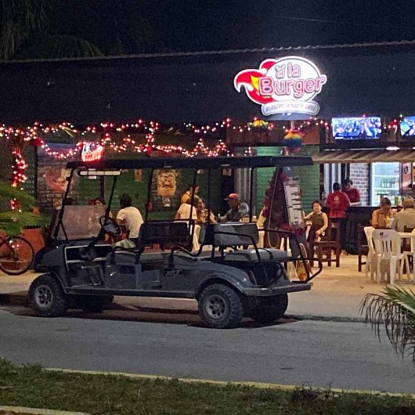 street front cafe in puerto morelos